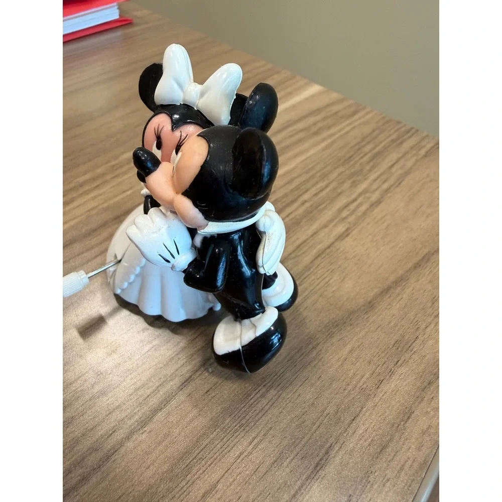 Vintage Disney Mickey Minnie Mouse Wedding Wind Up Toy Bride Groom Figure  Works